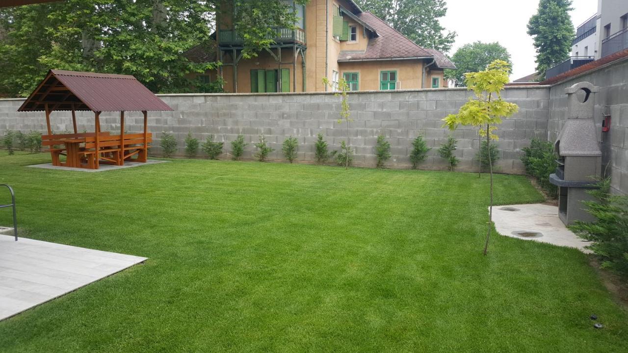 Balaton&Center Wellness Apartman Siofok Exterior photo